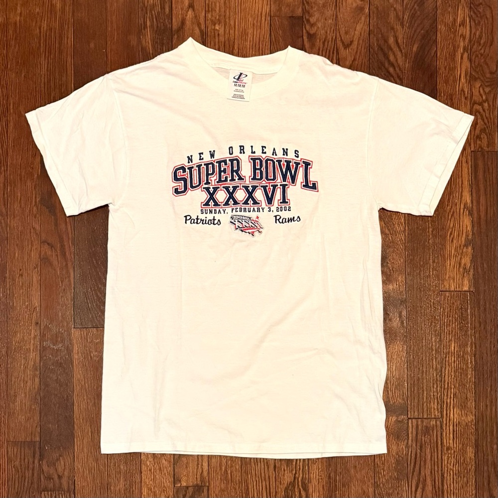 VTG 2002 Super Bowl XXXVI Patriots vs Rams Bobby Hamilton #91 Autographed Tee